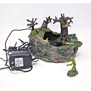 Hawthorne Halloween Village CREATURE FROM THE BLACK LAGOON w/ Figure READ